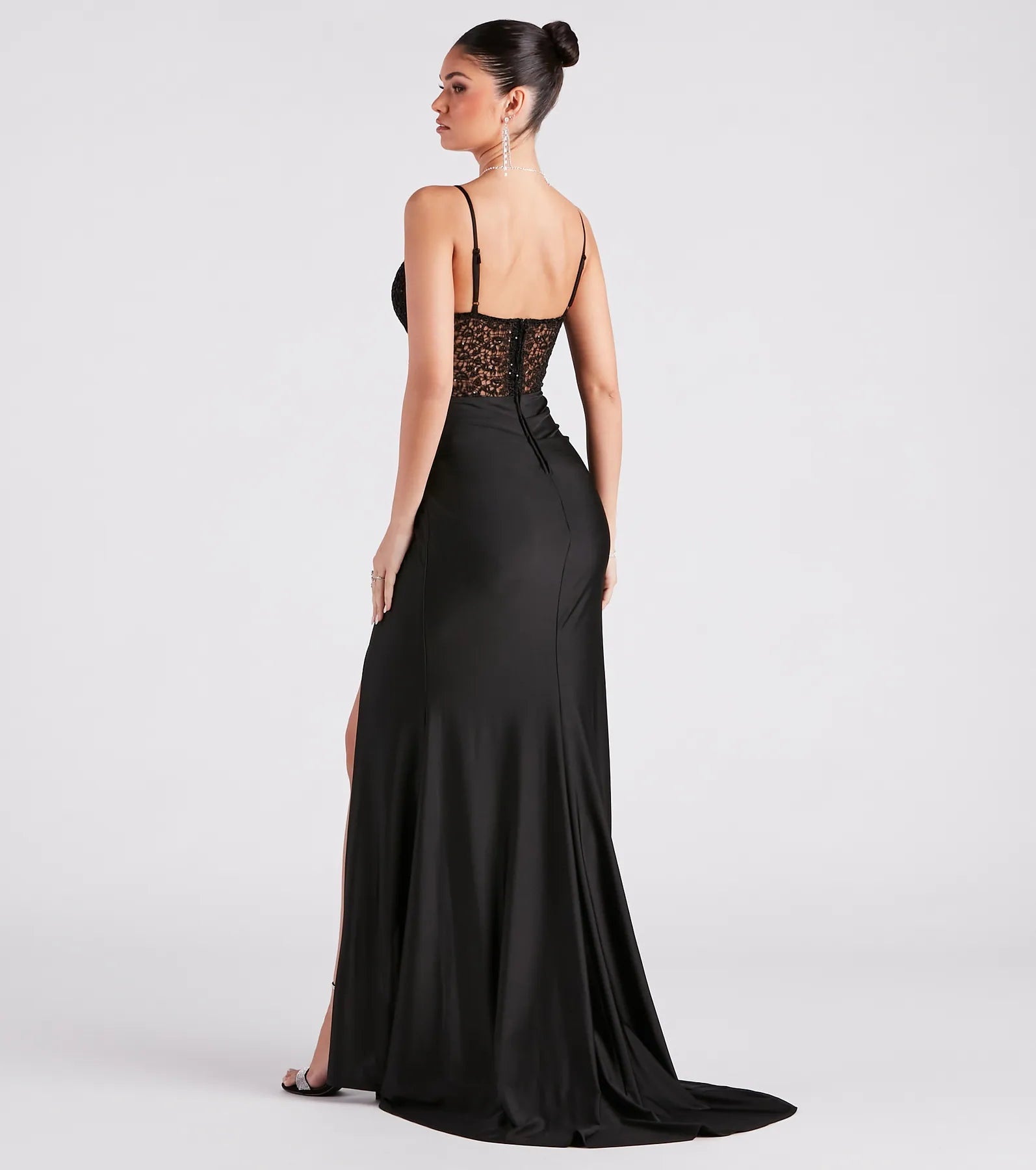 Everly Formal Lace Corset Mermaid Dress - Image 6