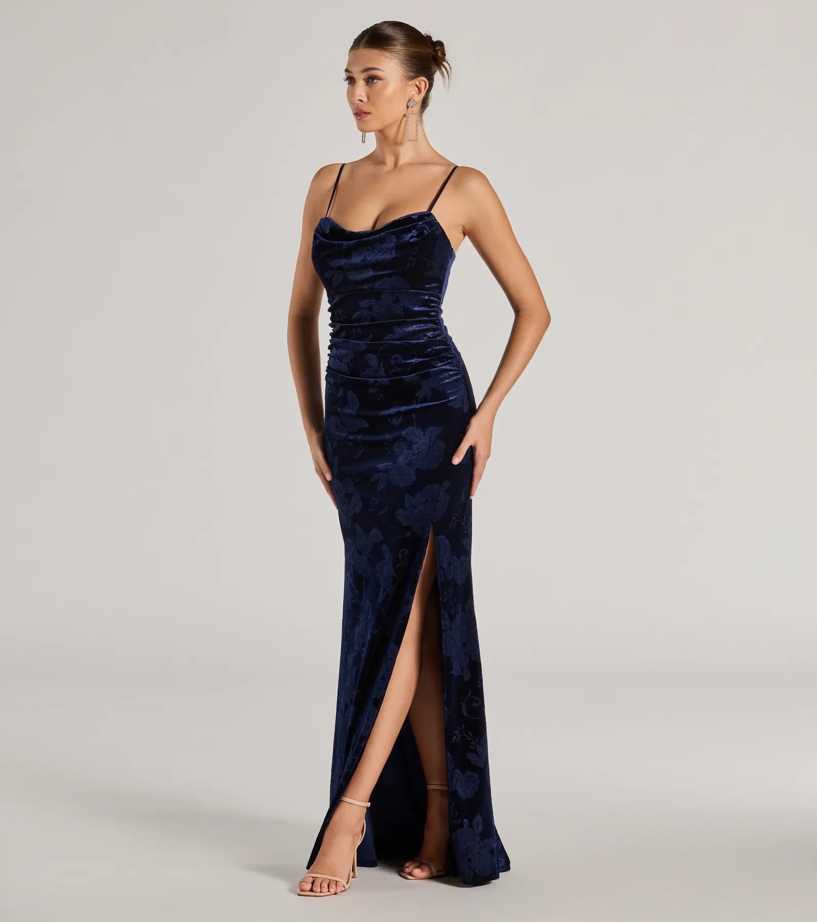Anisa Sleeveless Floral Velvet Mermaid Dress - Image 4