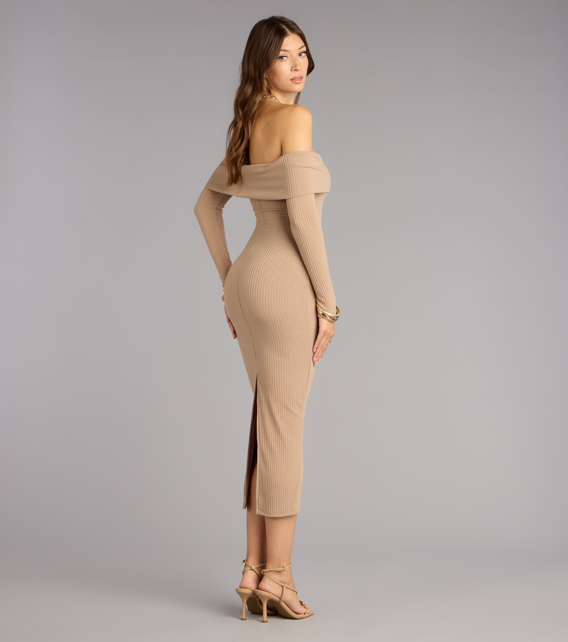 Effortless Aura Long Sleeve Midi Dress - Image 2