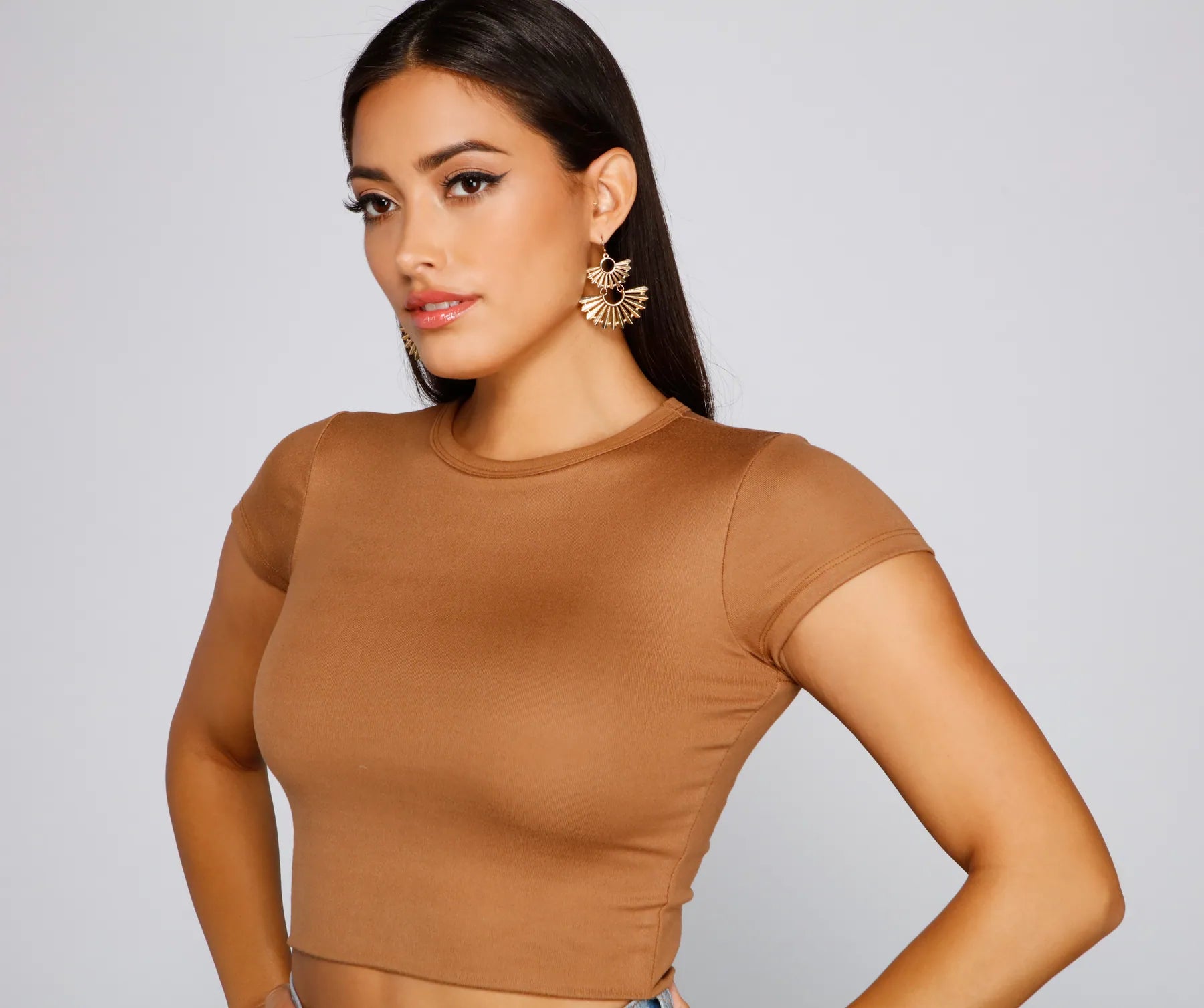 Casual Must-Have Crew Neck Crop Top - Image 20