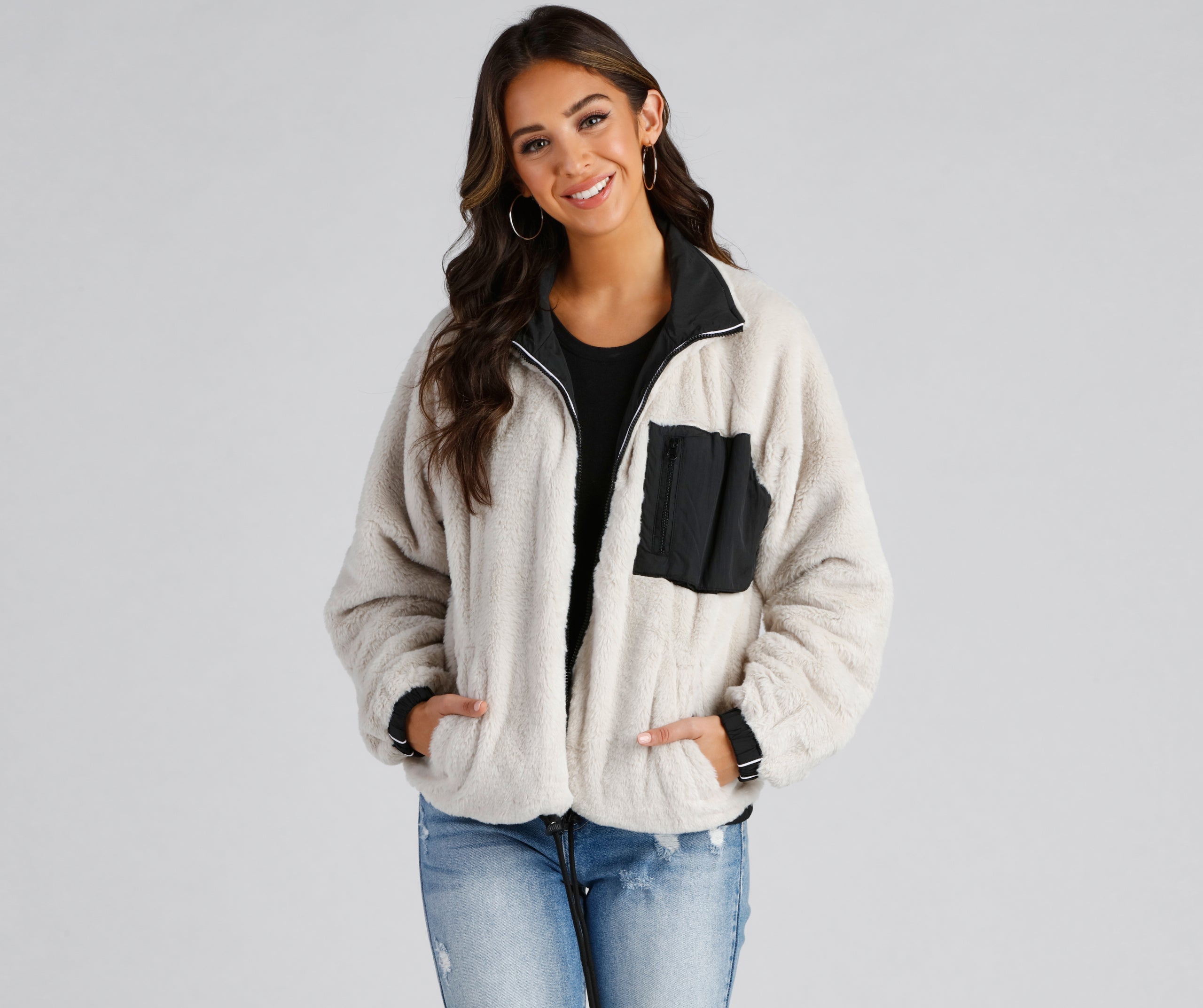 Trendy Nylon Faux Fur Reversible Jacket - Image 2