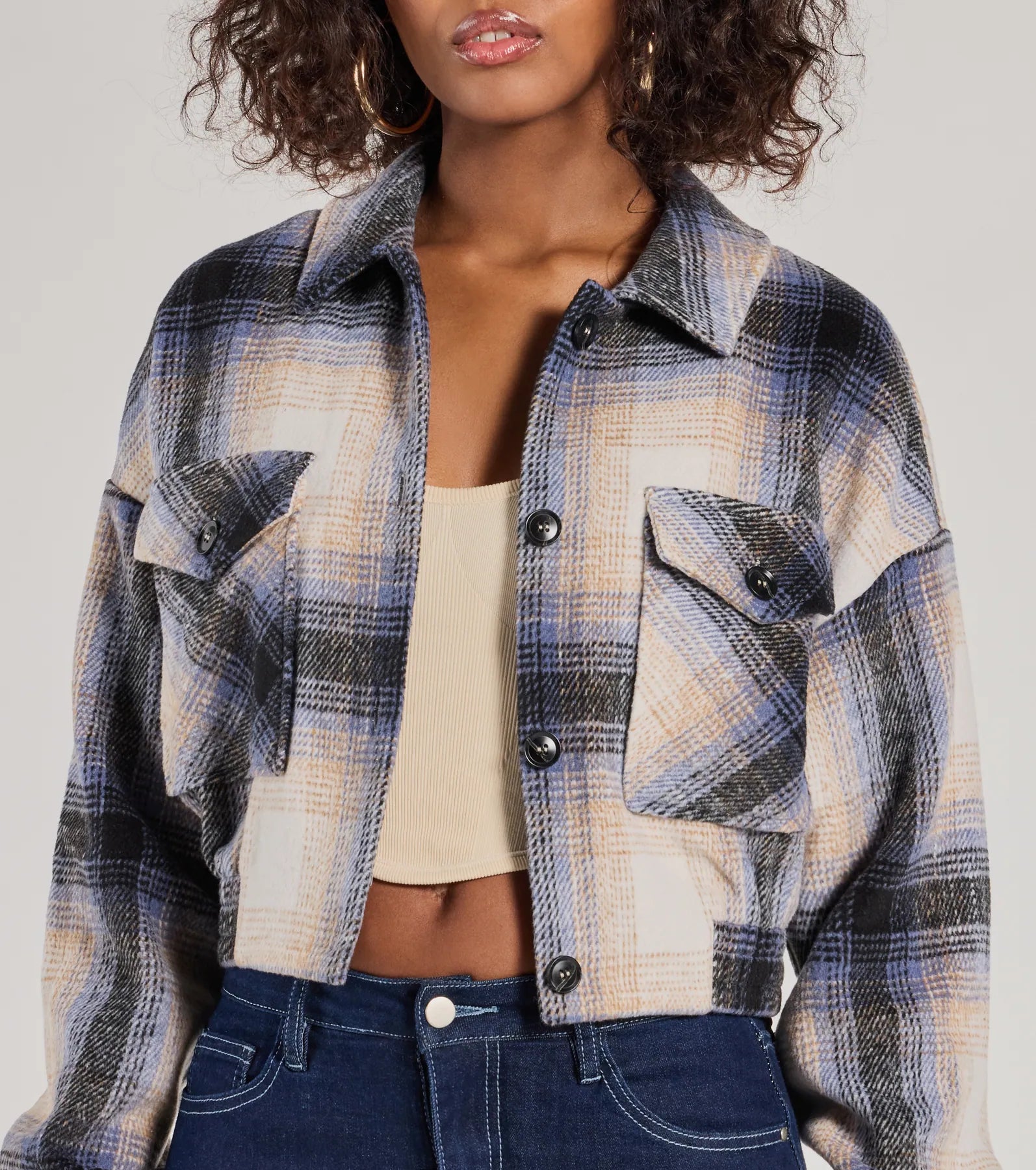 Casually Cozy Plaid Woven Cropped Shacket - Image 4