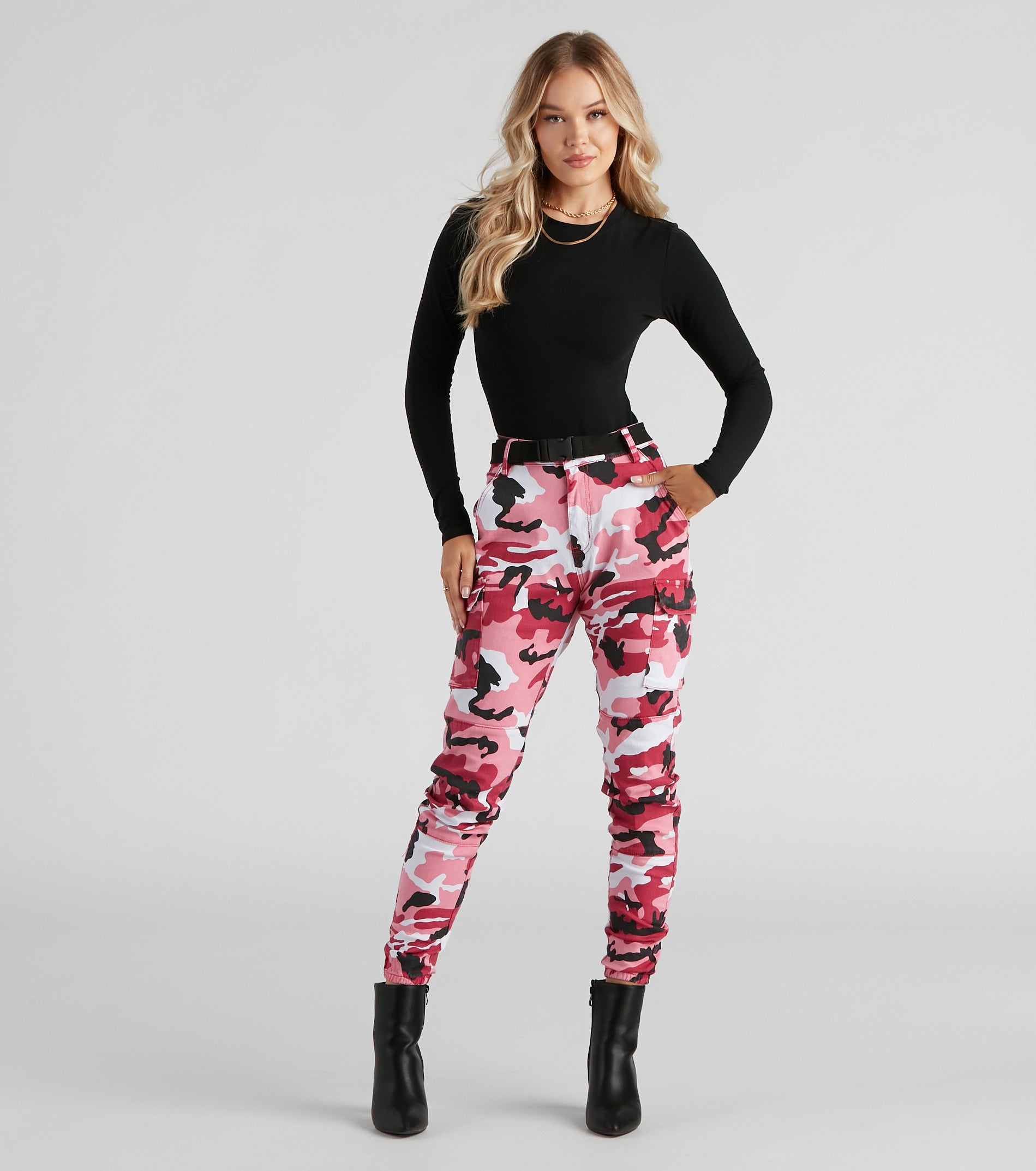 Blend In Mid-Rise Camo Joggers - Image 3