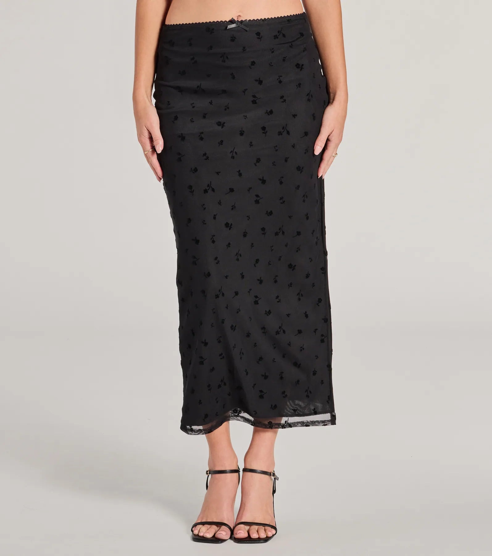 Evening Perfection High-Rise Flocked Floral Maxi Skirt - Image 4
