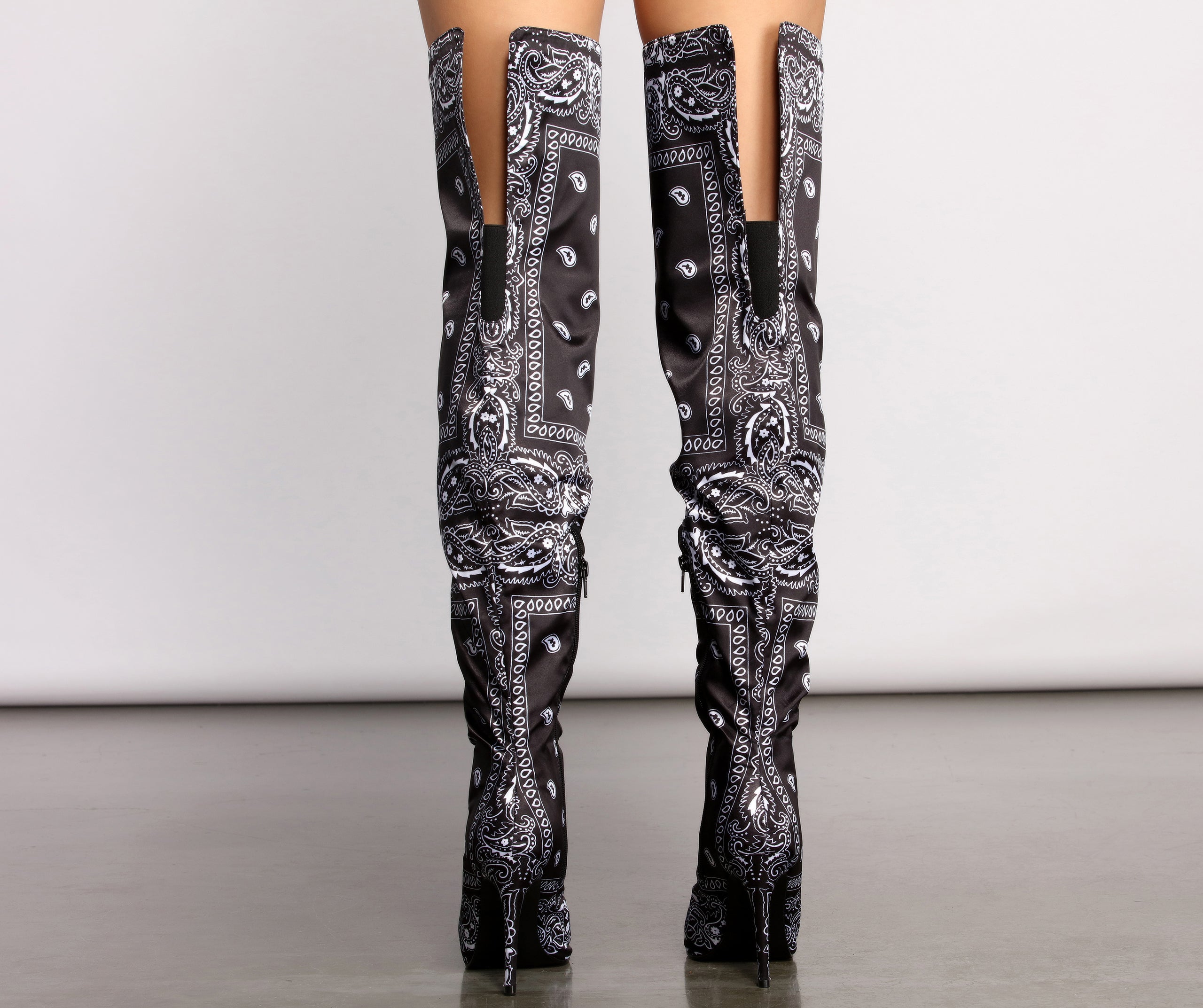 Trendy Thigh-High Pointed Toe Stiletto Boots - Image 4