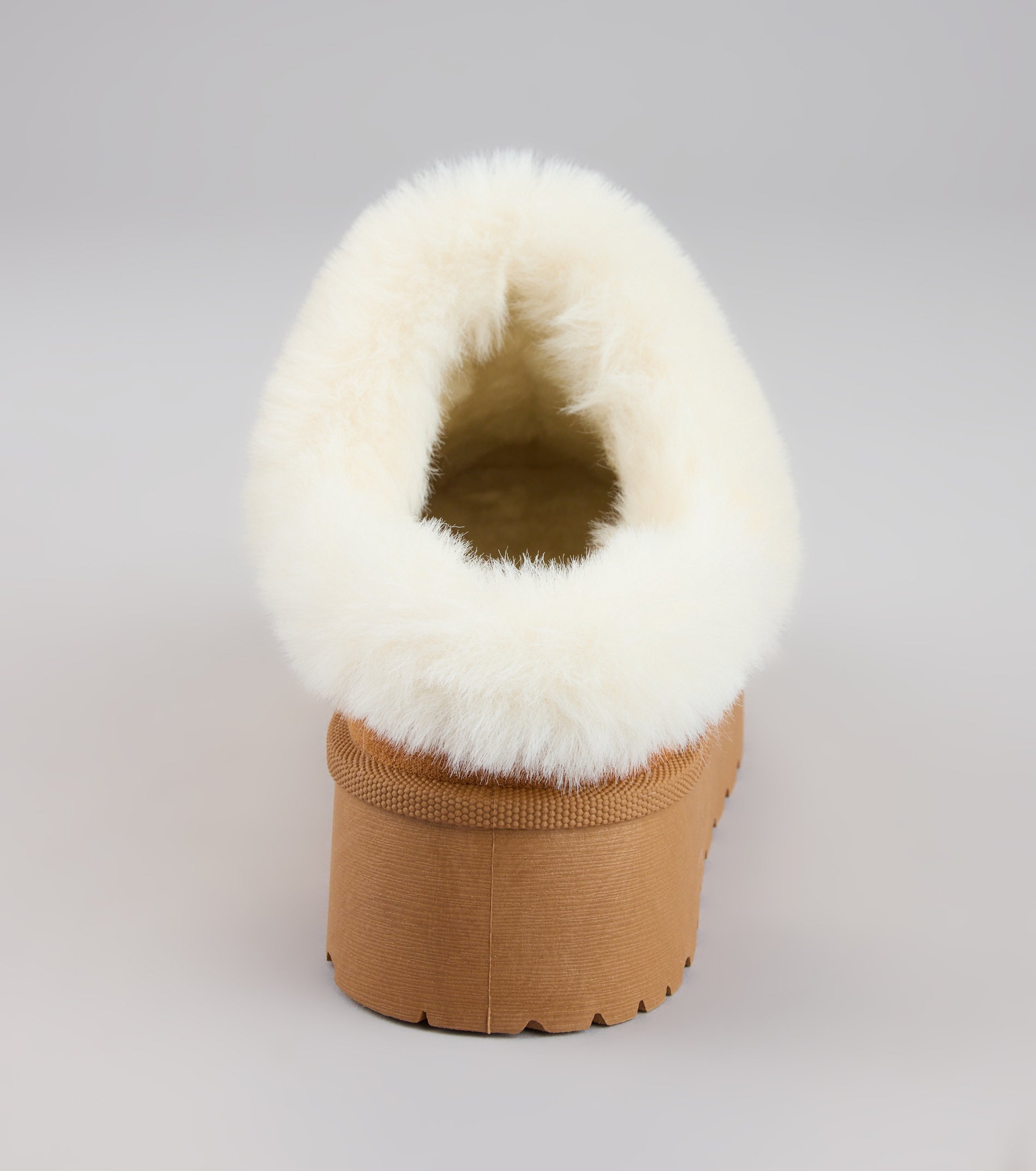 Cozy Girl Platform Faux Fur Slippers - Image 4