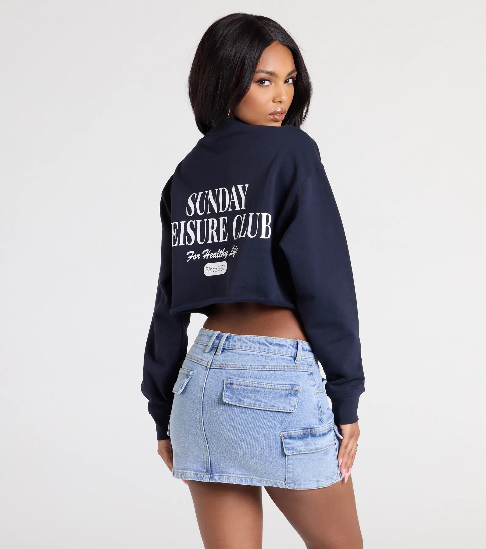 Sunday Leisure Oversized Graphic Sweatshirt - Image 2