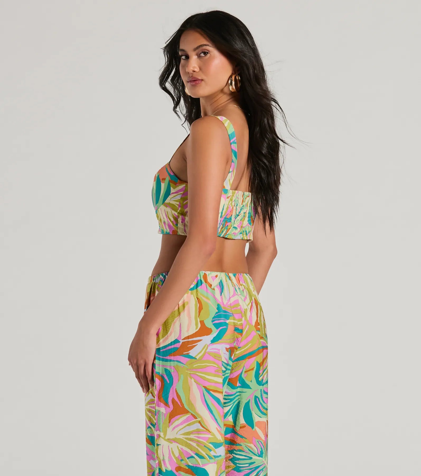 Getaway Retreat Sweetheart Tropical Crop Top - Image 2