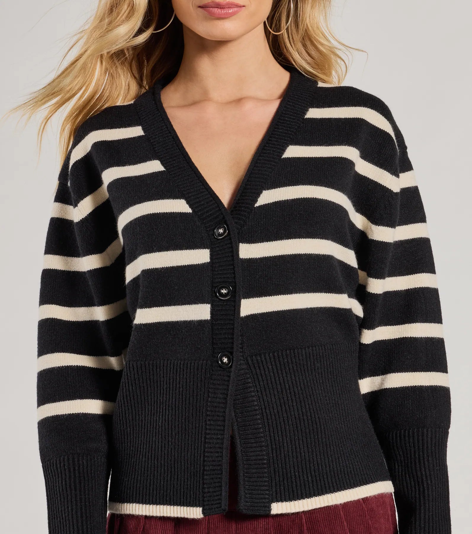 Classic And Cozy Striped Knit Oversized Cardigan - Image 4