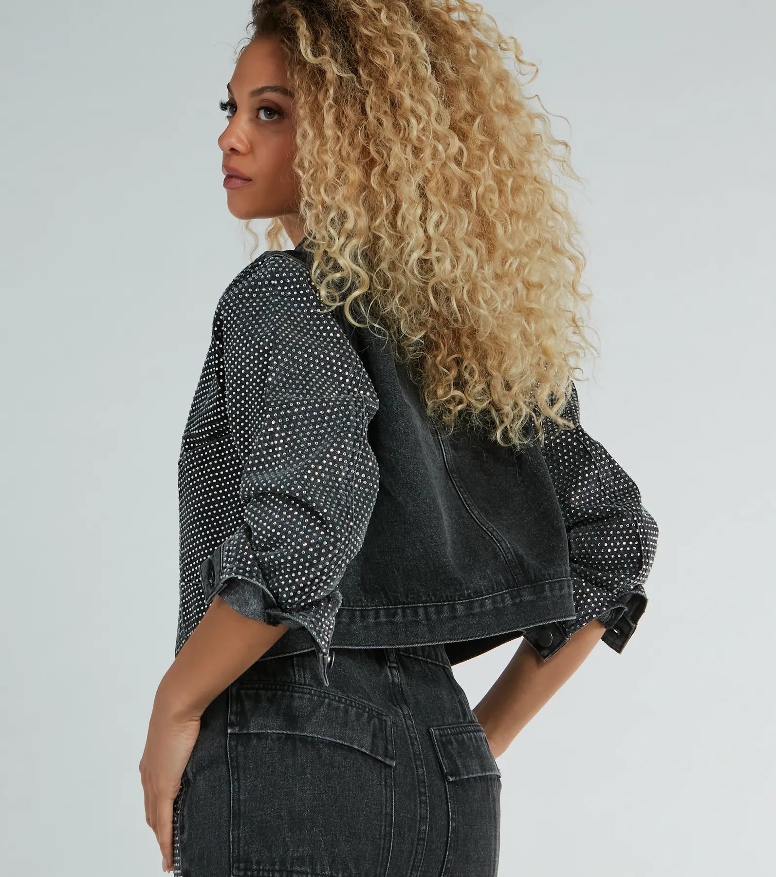 Edgy Era Rhinestone Cropped Denim Jacket - Image 3