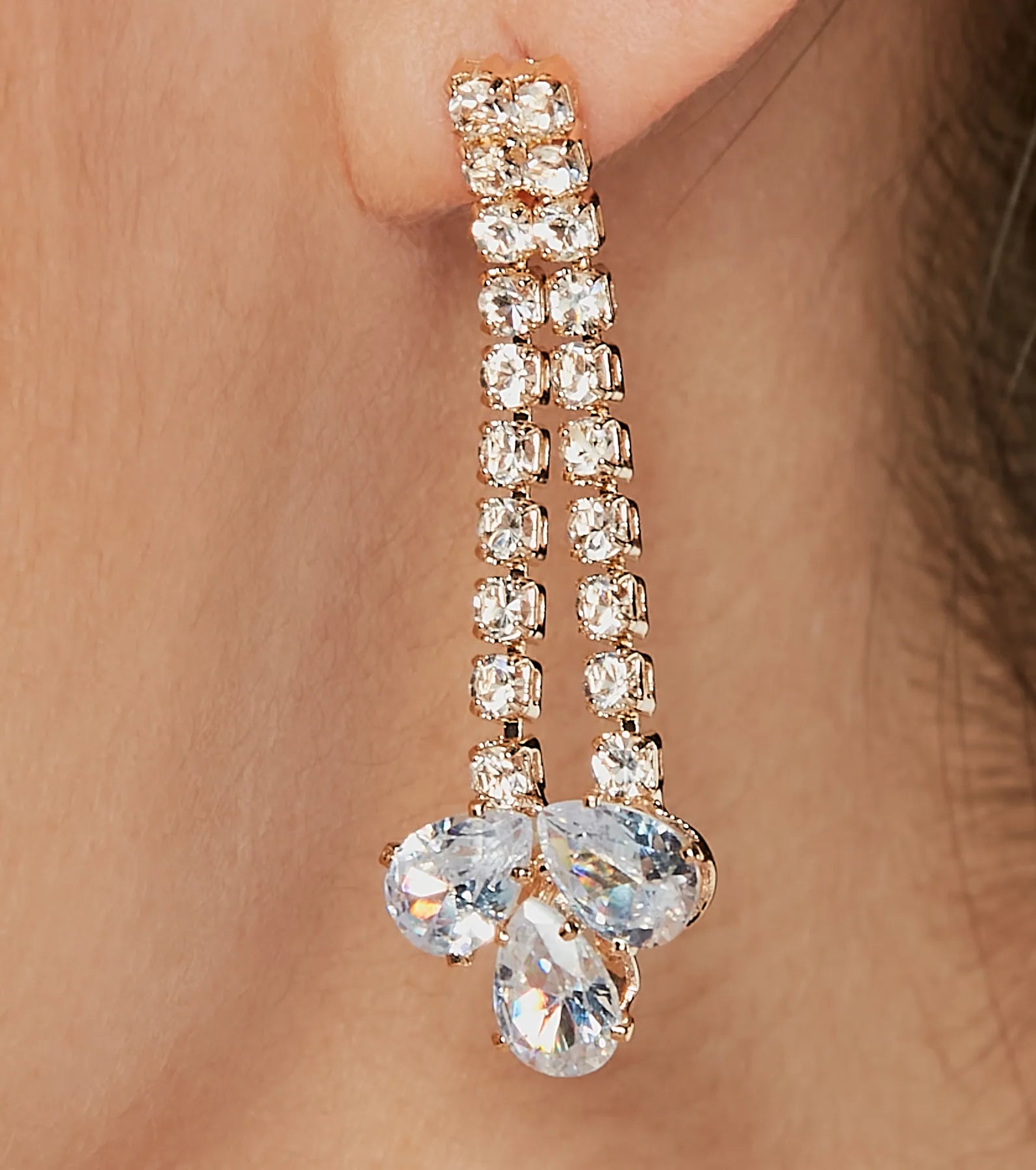 Elegant Energy Rhinestone Necklace And Earrings Set - Image 3