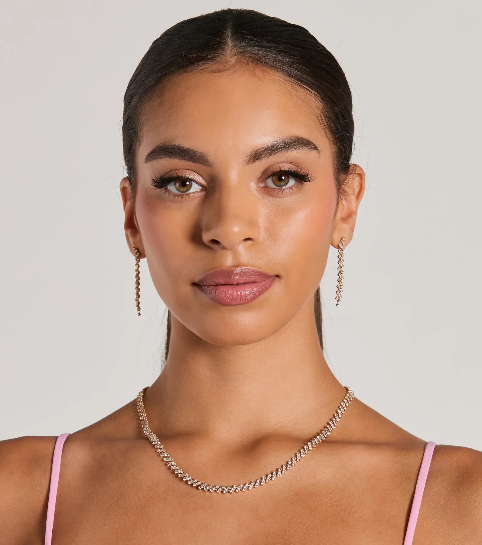 Classic Rhinestone Collar And Duster Set - Image 9