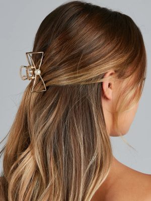Coveted Style Metal Claw Hair Clips