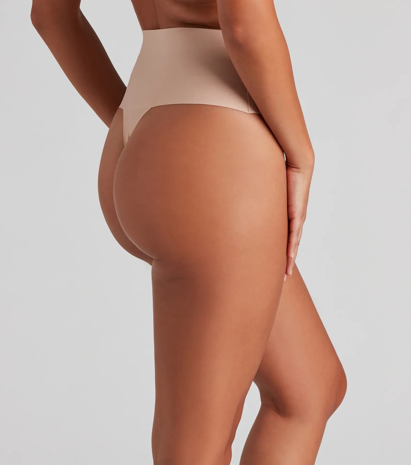 Sleek And Seamless Mid-Rise Shaper Thong - Image 6
