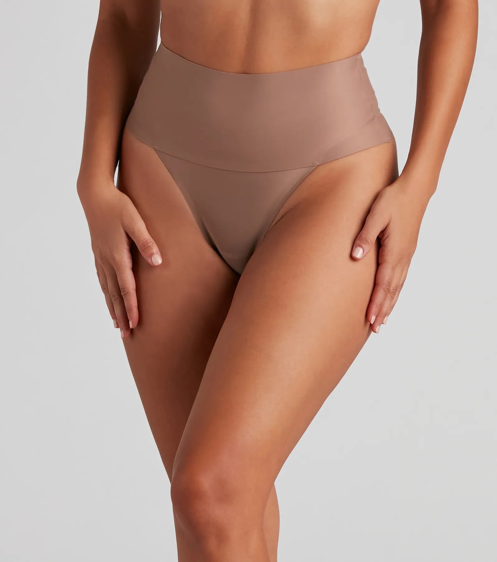 Sleek And Seamless Mid-Rise Shaper Thong - Image 4