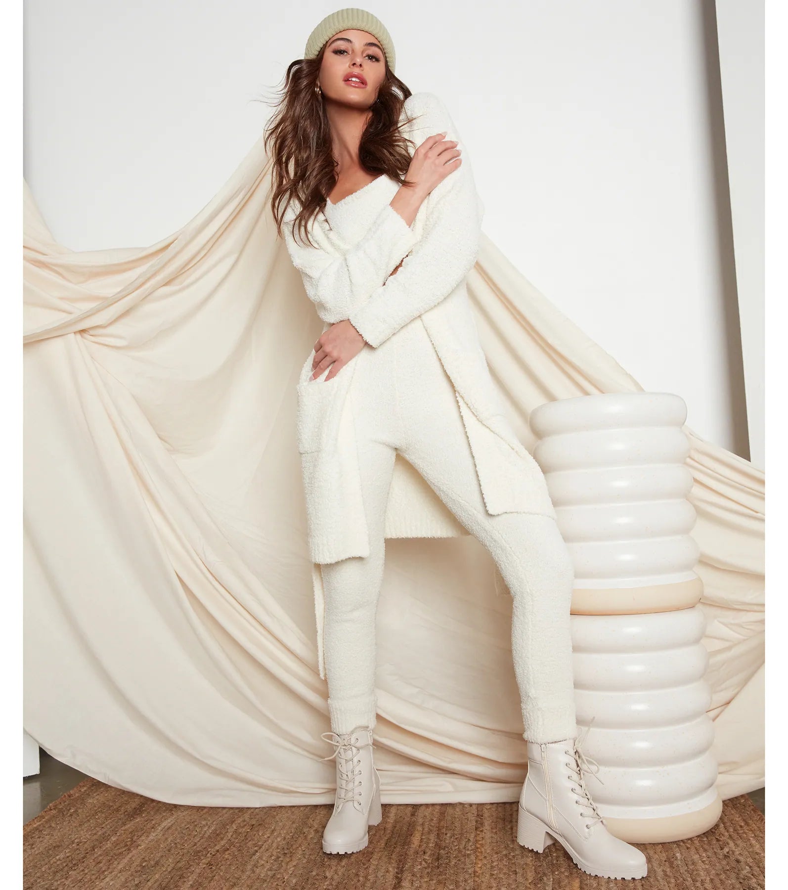 Fuzzy Feels Chenille High-Rise Jogger Pajamas - Image 5