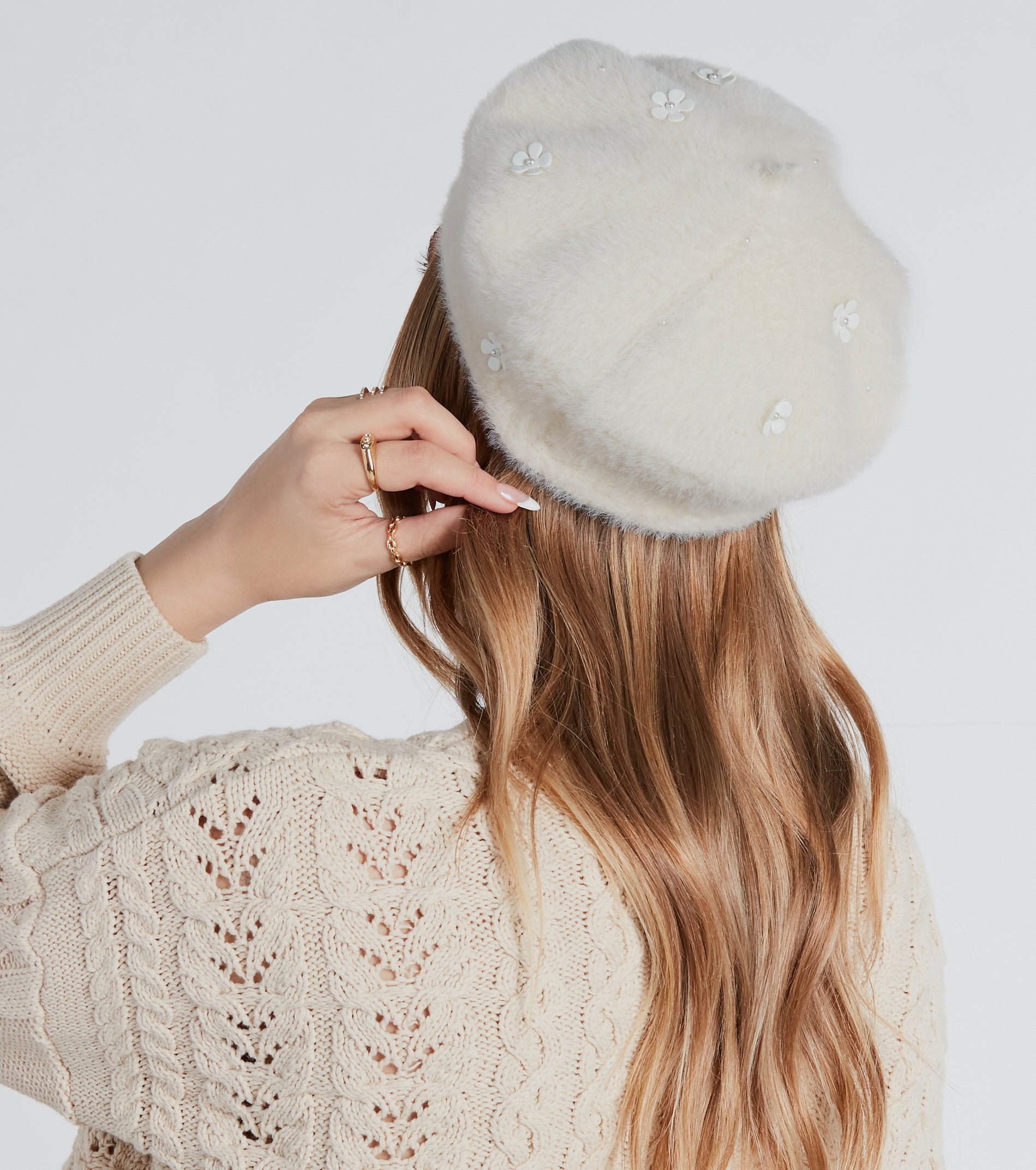 Chic Mood Pearl Flower Detail Beret - Image 2