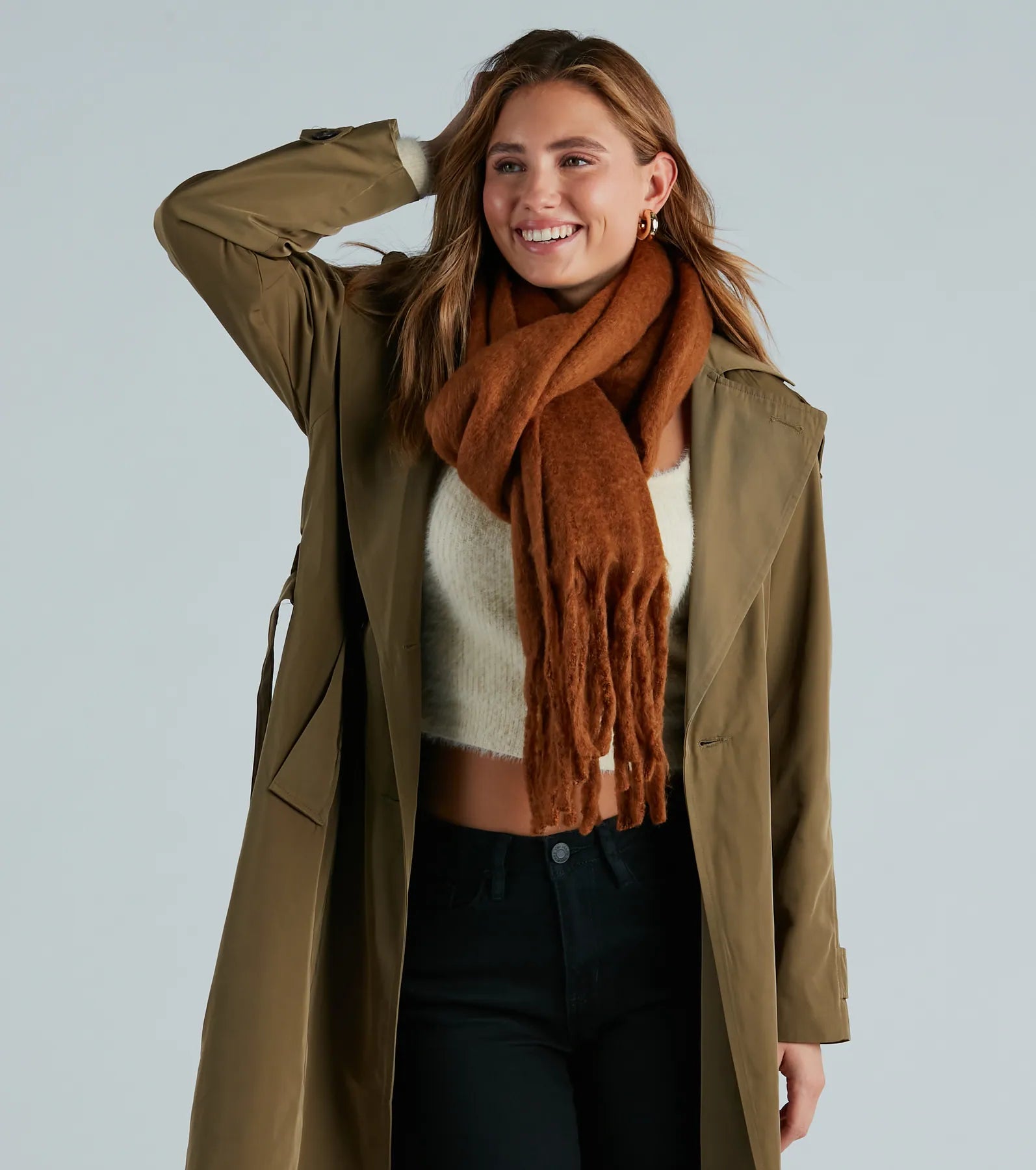 Cue The Comfort Fuzzy Woven Fringe Scarf - Image 2