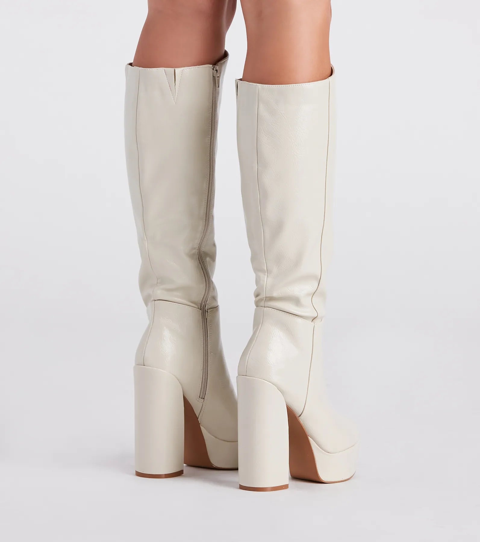 Edgy-Chic Under-The-Knee Platform Boots - Image 4