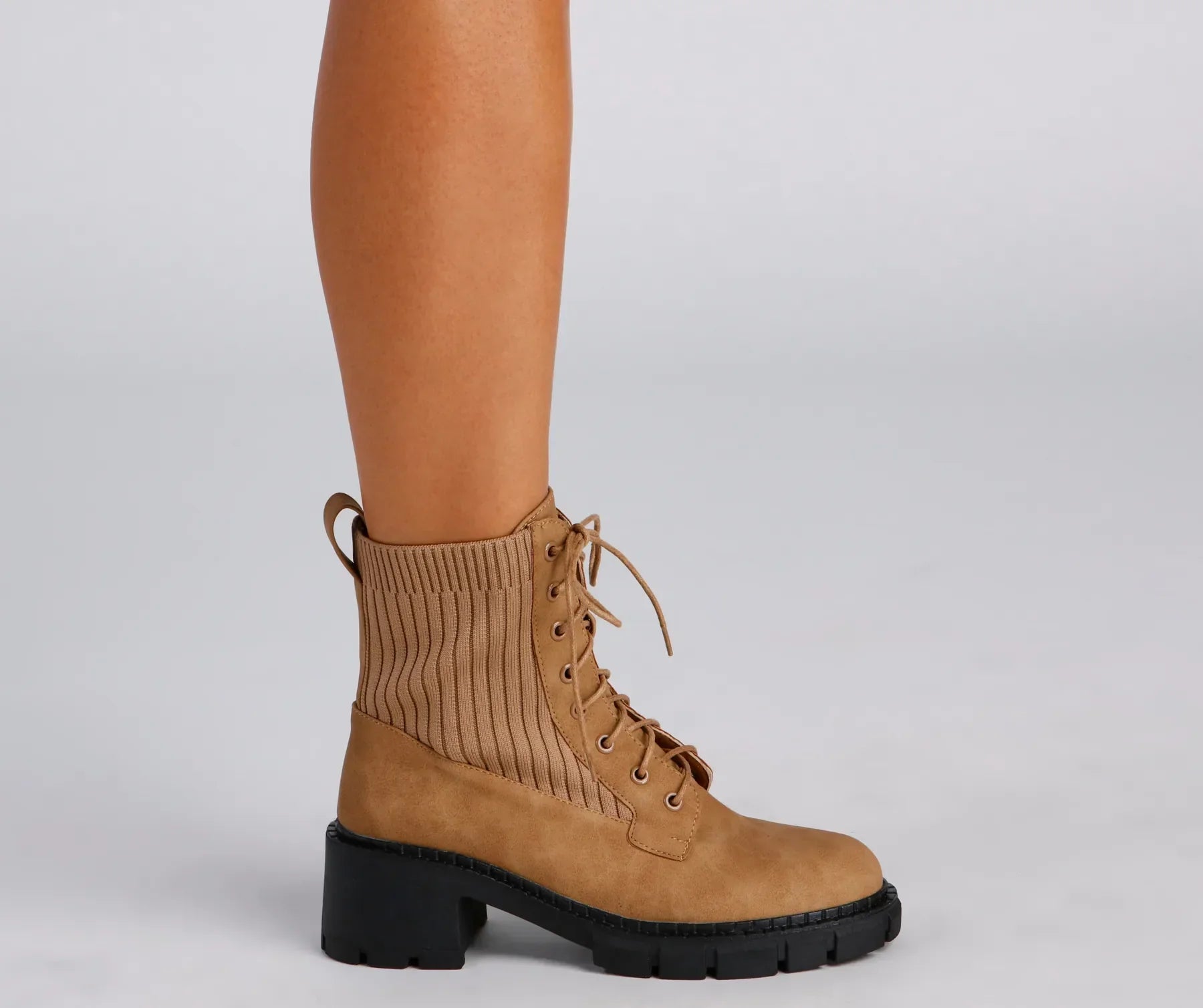 Trendy Status Knit Detail Boots - Image 3